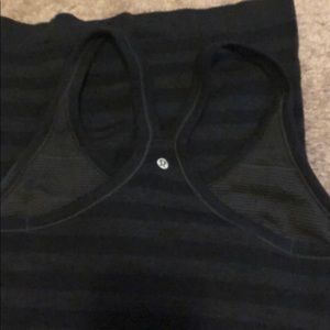Lululemon tank